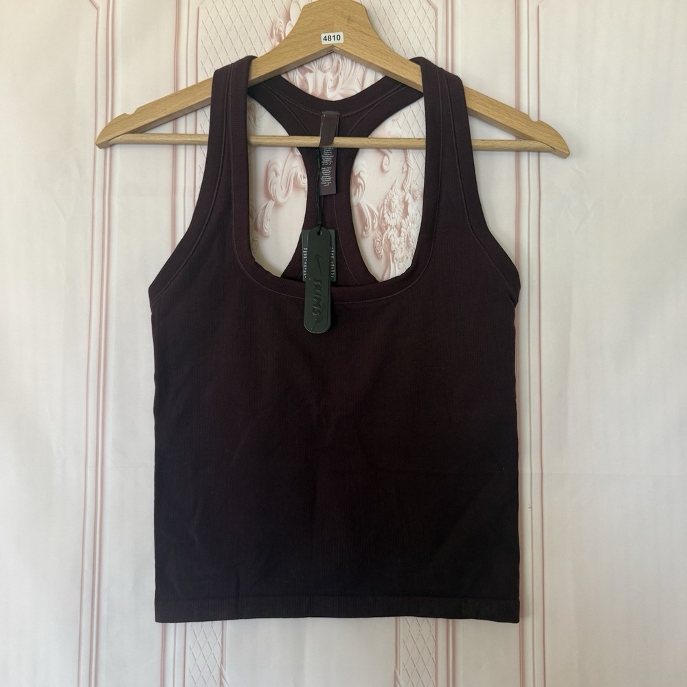NikeSKIMS Vintage Seamless Racer back Tank Currant Size S NWT $60 Athleisure